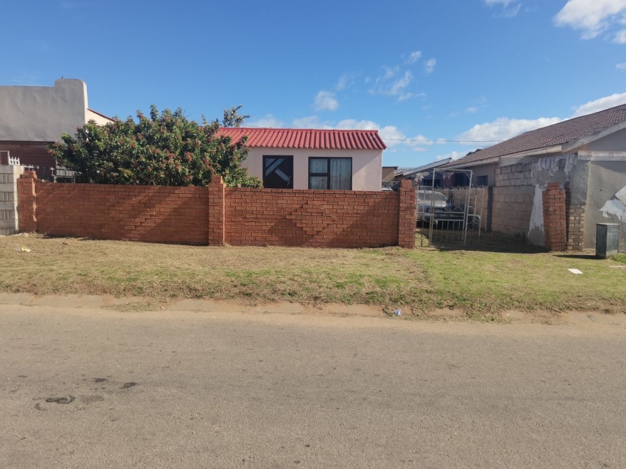 2 Bedroom Property for Sale in Zwide Eastern Cape